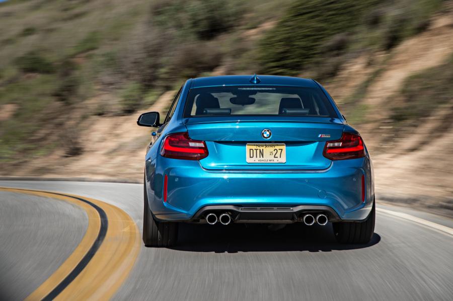  BMW M2 Coupe (F87) 2016 года  (NA) (фото 25 из 32)